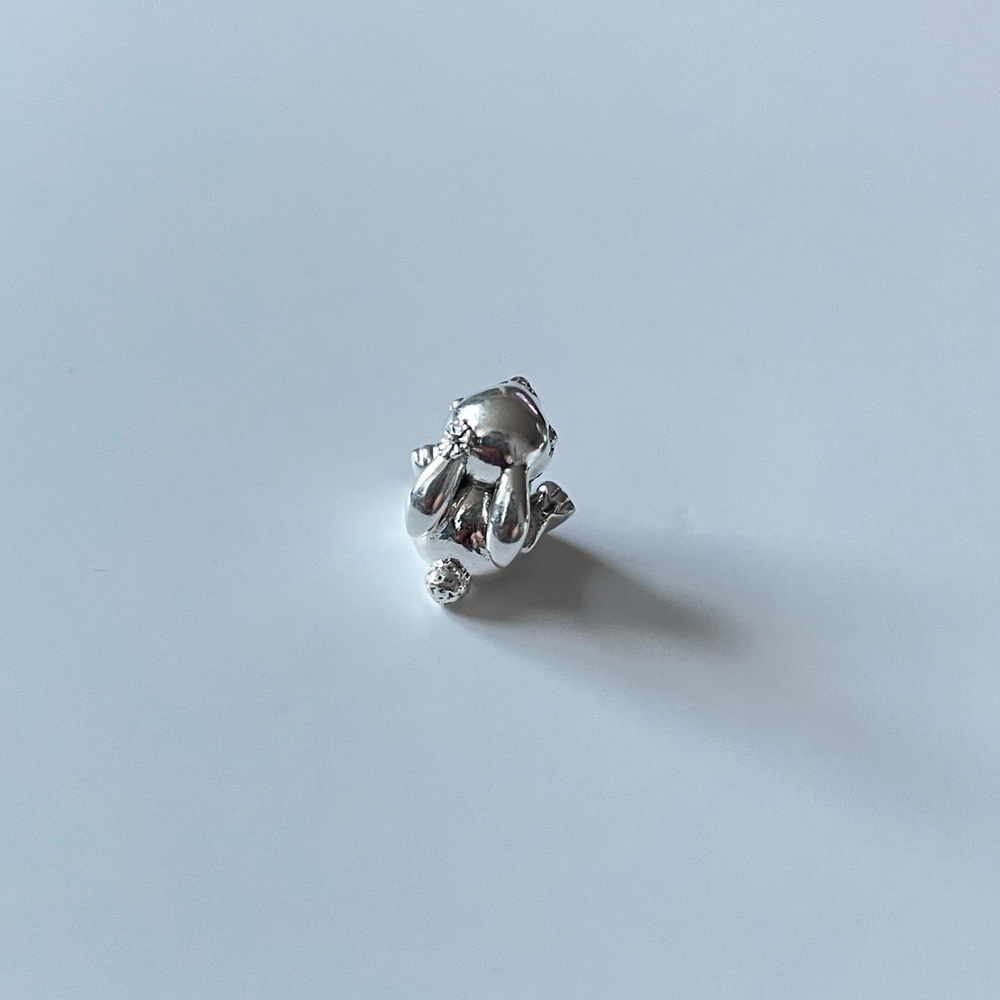 🐰 Pandora Nini the Rabbit Charm - Picture 3 of 6